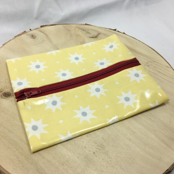 Feuchttüchertasche, Tasche für kleine Feuchttücher, Blumen gelb