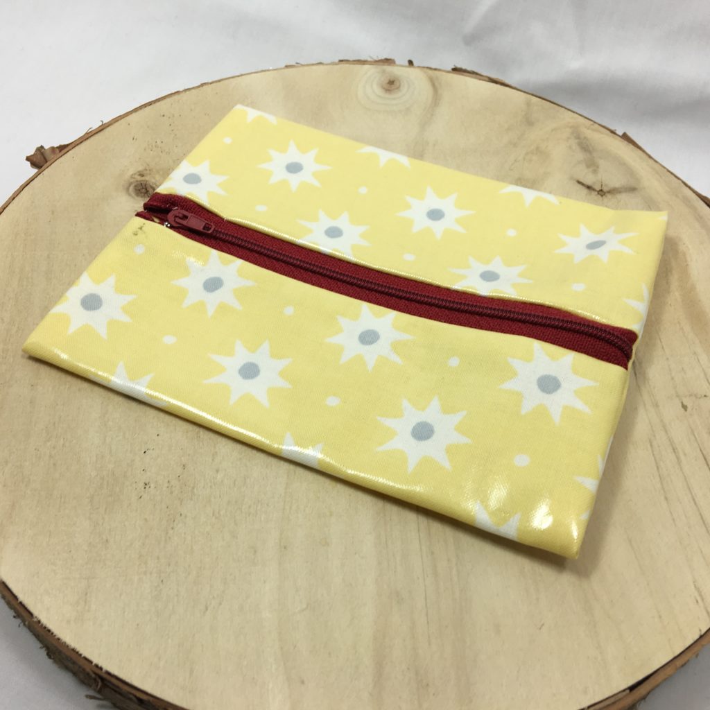 Feuchttüchertasche, Tasche für kleine Feuchttücher, Blumen gelb – Bild 2