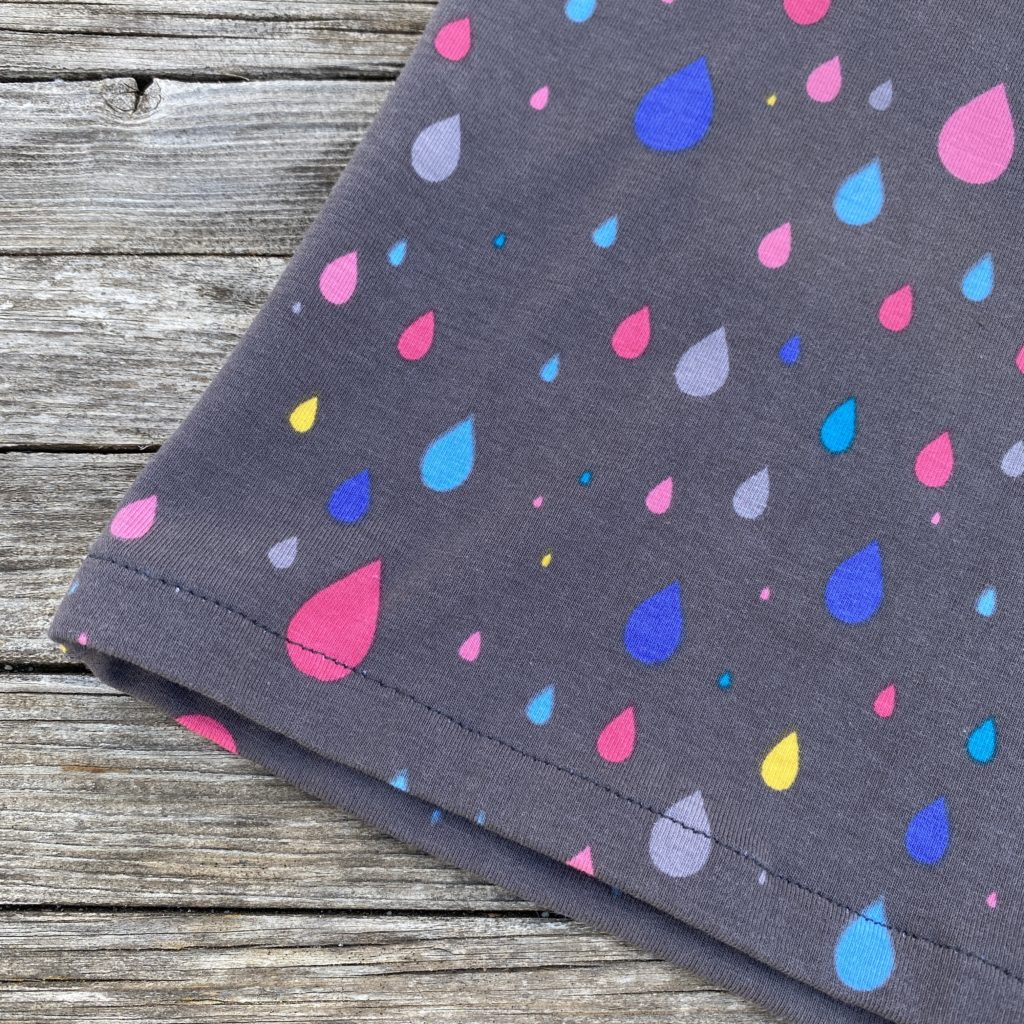 Shirt, T-Shirt für Mädchen, Gerader Schnitt, bunte Tropfen, Regenbogen – Bild 2