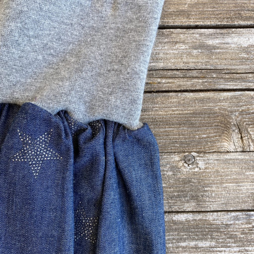 Jeans-Rock mit Glitzer - Sternen für Mädchen, Mitwachsmode – Bild 2