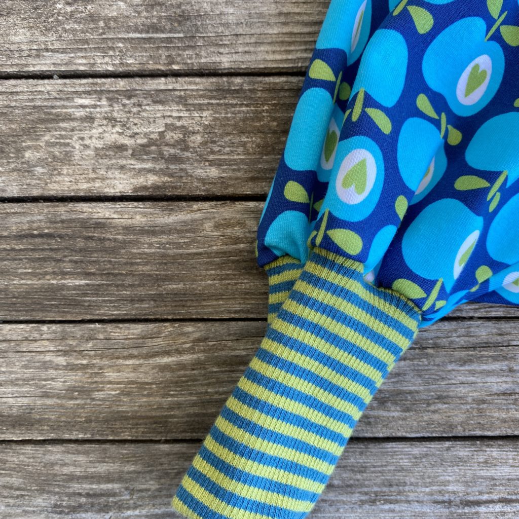 Pumphose/ Mitwachshose Retro Apfel, blau/ Petrol grün, gestreift – Bild 2