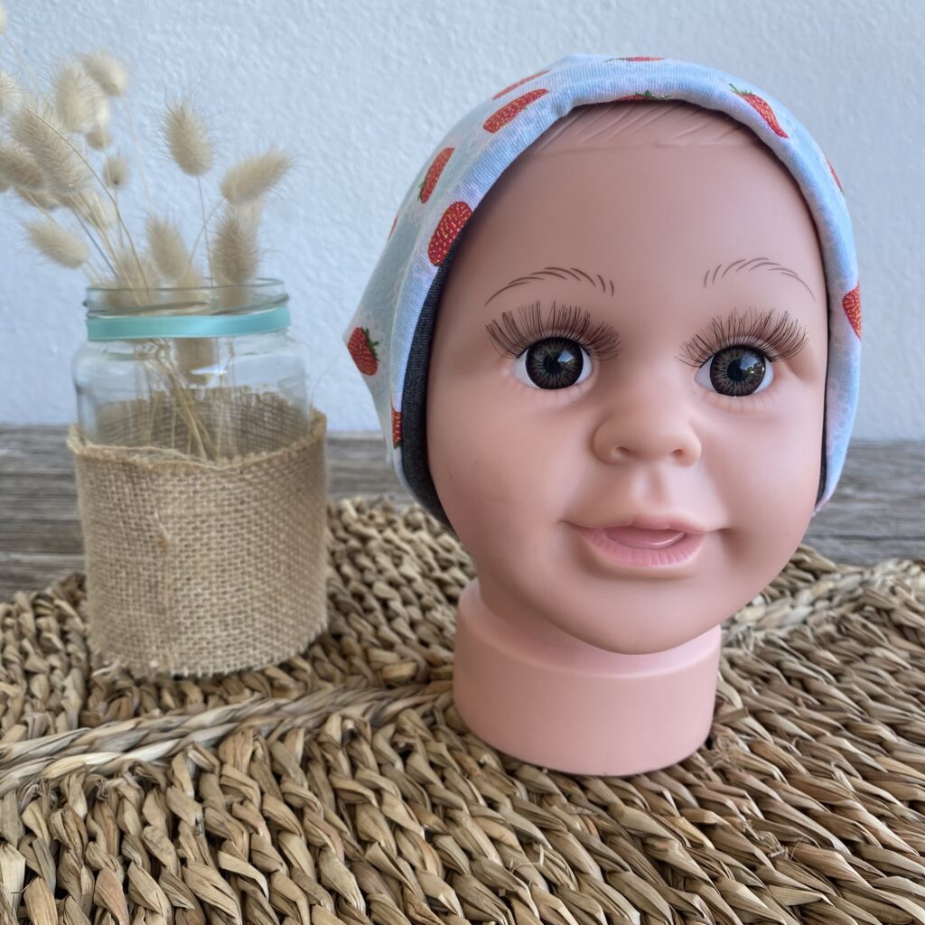 Beanie, Mütze, Kindermütze, Jersey doppellagig, Hellblau/ Erdbeere, Gr 48-50
