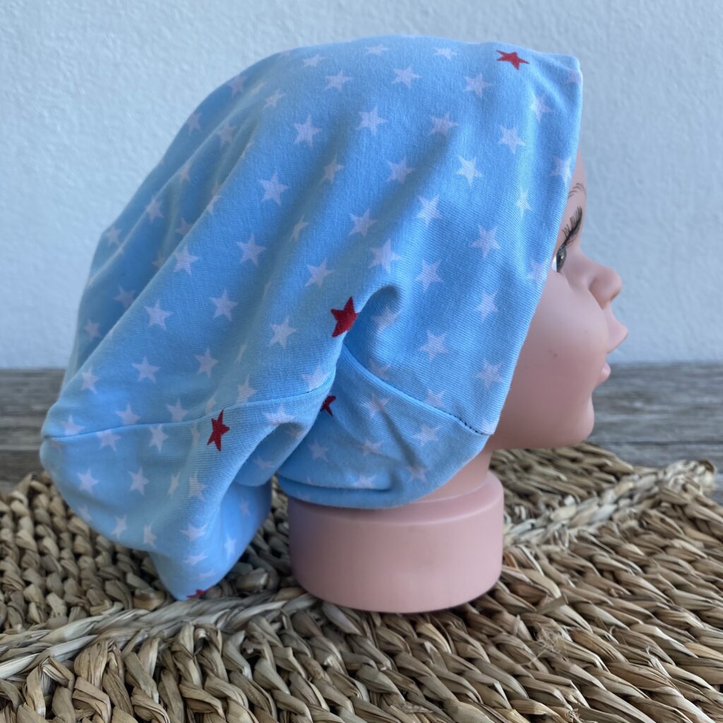 SALE! Beanie, Mütze, Kindermütze, Jersey doppellagig, Hellblau/ Sterne, Gr 48-50 – Bild 4