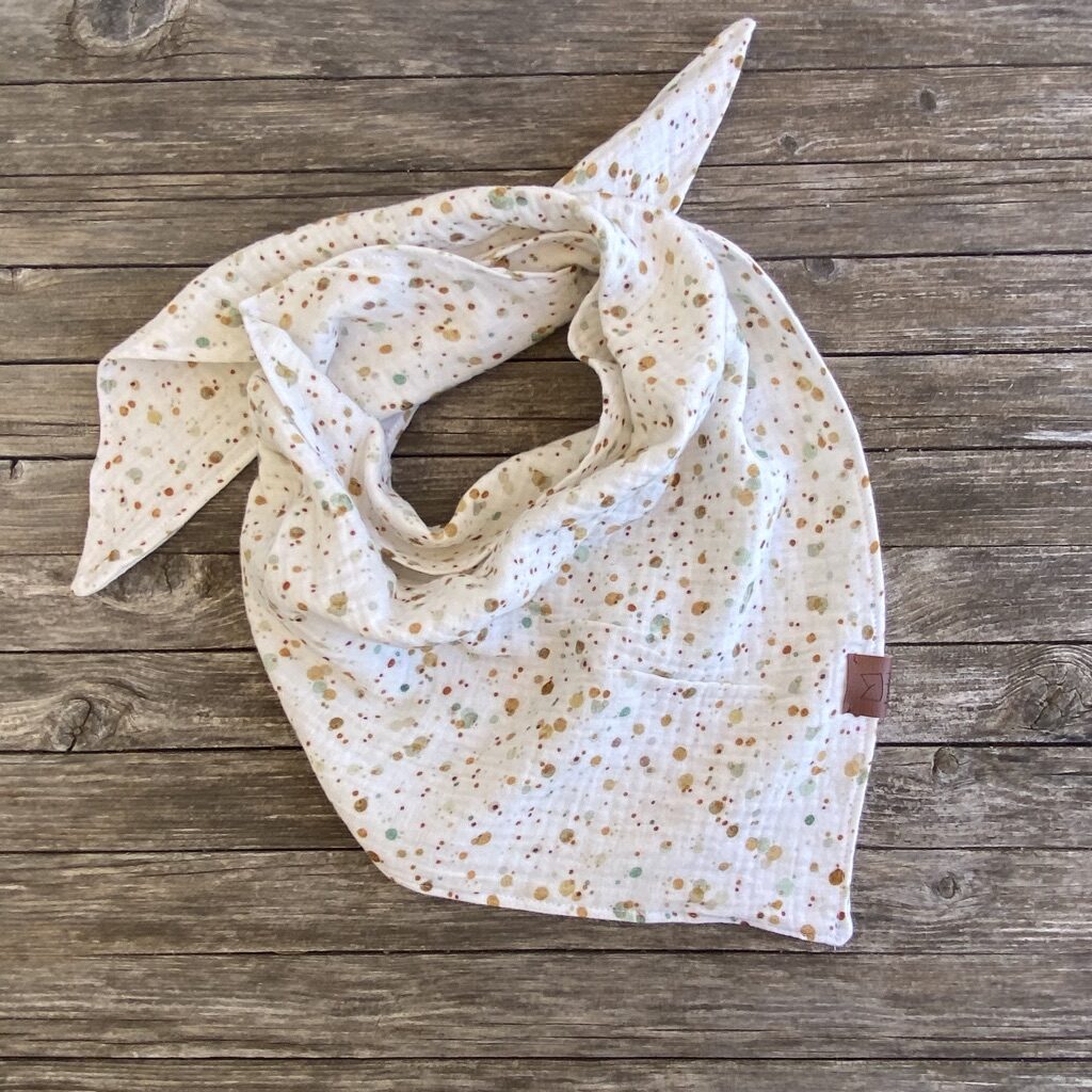 Boho Halstuch aus Musselin, Dreieckstuch, Natur, weiss mit Punkten für Kinder ab 6 J