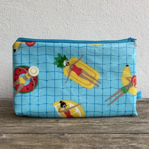 Wetbag, Schwimmtasche, Nasstasche für Strand oder Schwimmbad, Luftmatratze