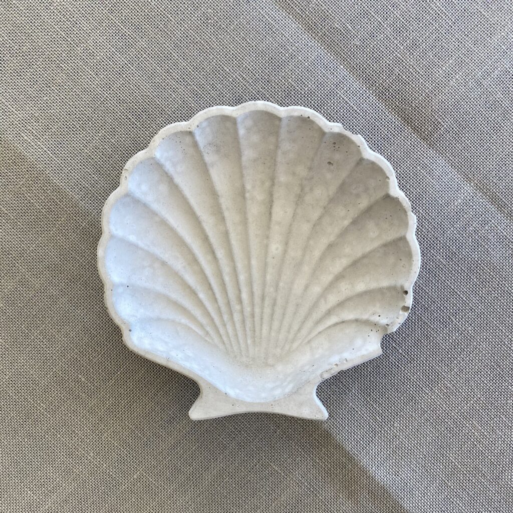 Muschelschale, Beton, Schale, Muschel, Schmuckschale, Seifenschale, maritim, minimalistisch