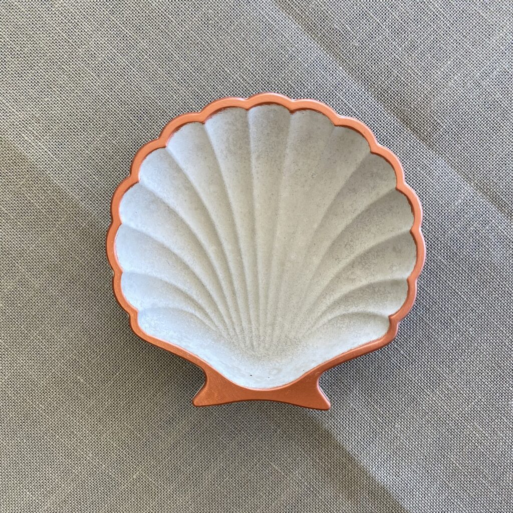 Muschelschale, Beton, Schale, Muschel, Schmuckschale, Seifenschale, maritim, mit Kupferrand