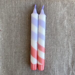 Dip Dye Kerzen Zuckerstange lila pastell/ rot, handgefärbt, 2er-Set, 2-farbig