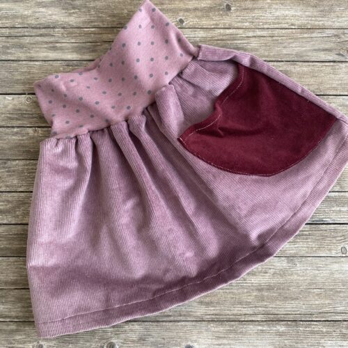 Cooler Cordrock für Mädchen mit 1 Versteck-Tasche in flieder, Mitwachsrock