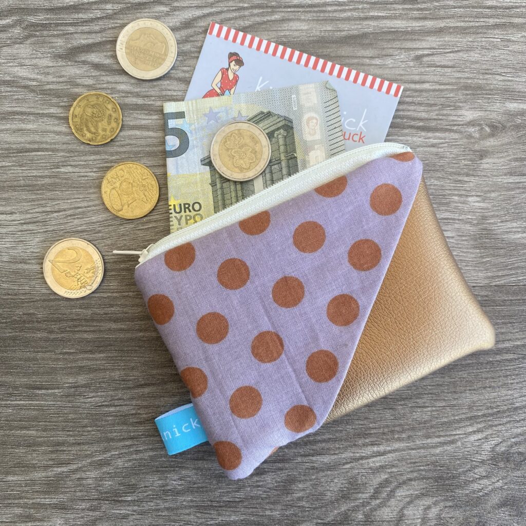 Mini Portemonnaie, Geldbörse mit Kupfer, Punkte flieder