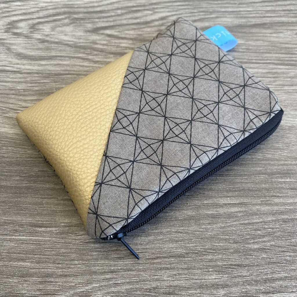 Keiner Geldbeutel goldenes Kunstleder/ Geometrie