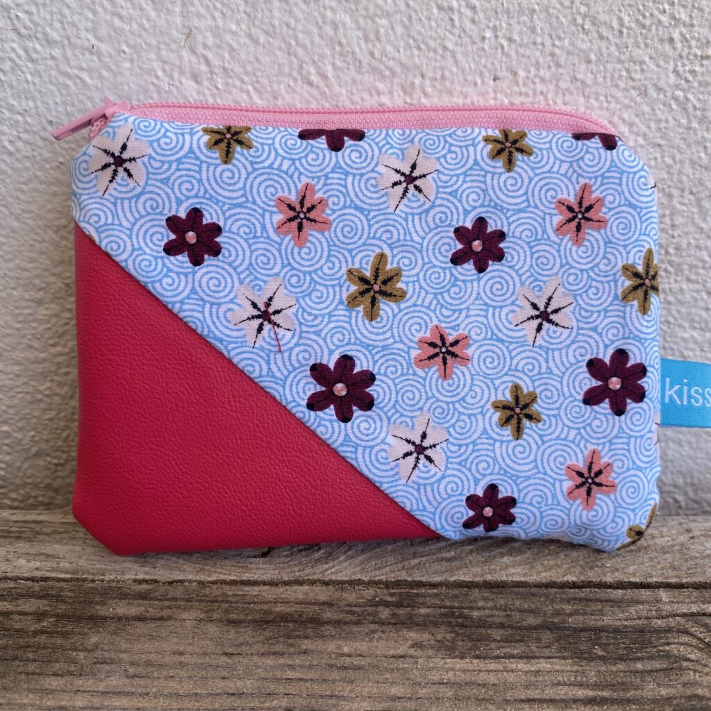 Geldbeutel, Mini Täschchen pink geblümt, Kunstleder