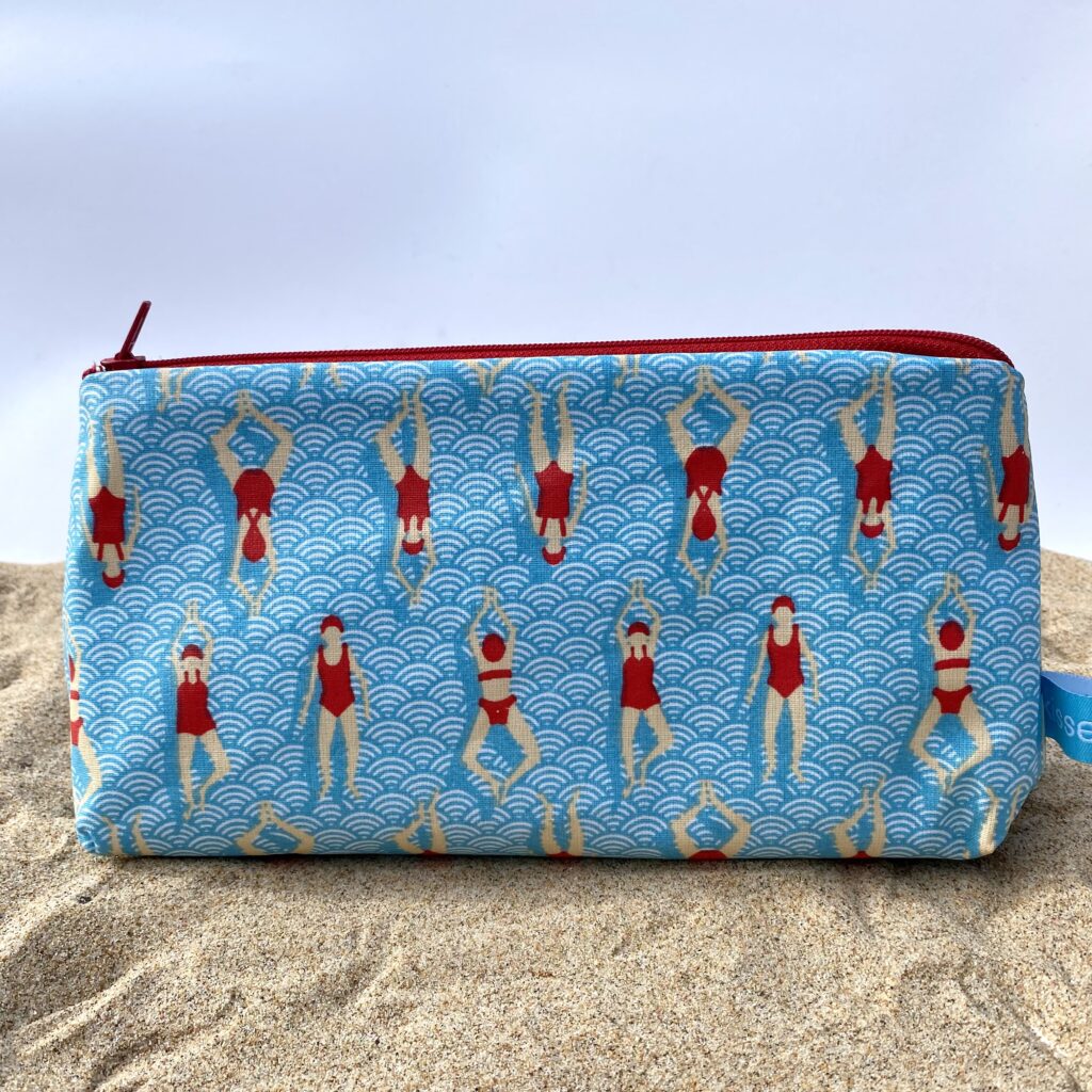 Wetbag/ Kosmetiktasche mittel mit Schwimmerinnen, Schwimmen, Schwimmmädchen – Bild 7