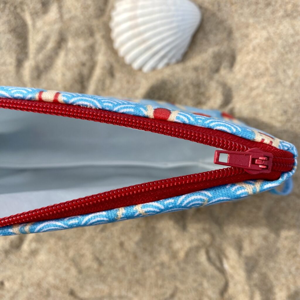 Wetbag/ Kosmetiktasche mittel mit Schwimmerinnen, Schwimmen, Schwimmmädchen