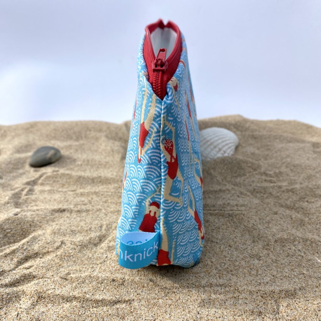 Wetbag/ Kosmetiktasche mittel mit Schwimmerinnen, Schwimmen, Schwimmmädchen