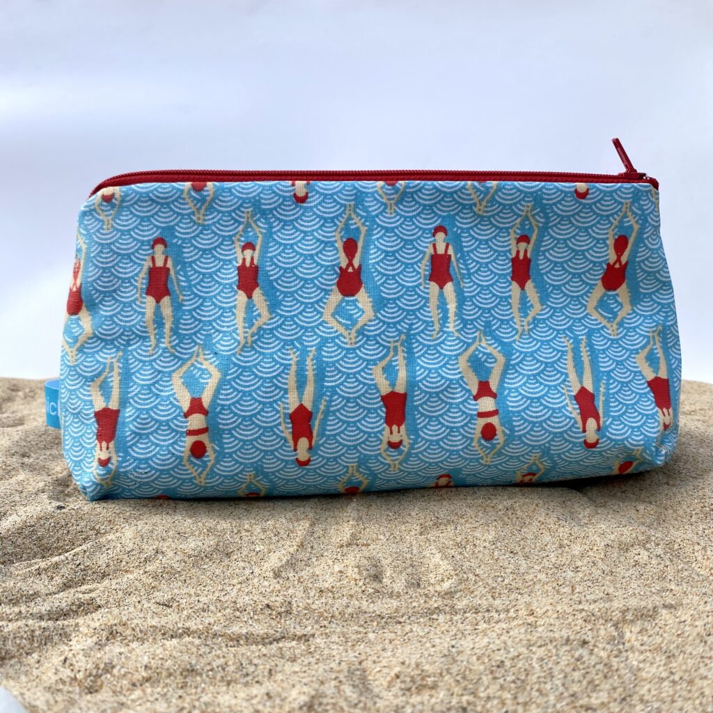 Wetbag/ Kosmetiktasche mittel mit Schwimmerinnen, Schwimmen, Schwimmmädchen