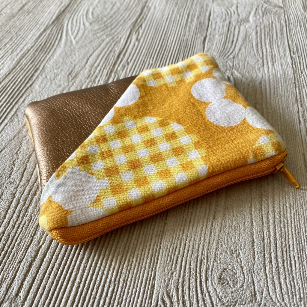 Mini Geldbeutel Patchwork - Vintage, Retro 70erJahre Blumen gelb