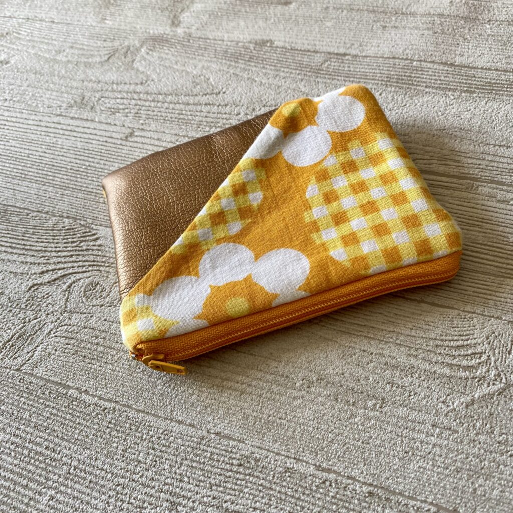 Mini Geldbeutel Patchwork - Vintage, Retro 70erJahre Blumen gelb