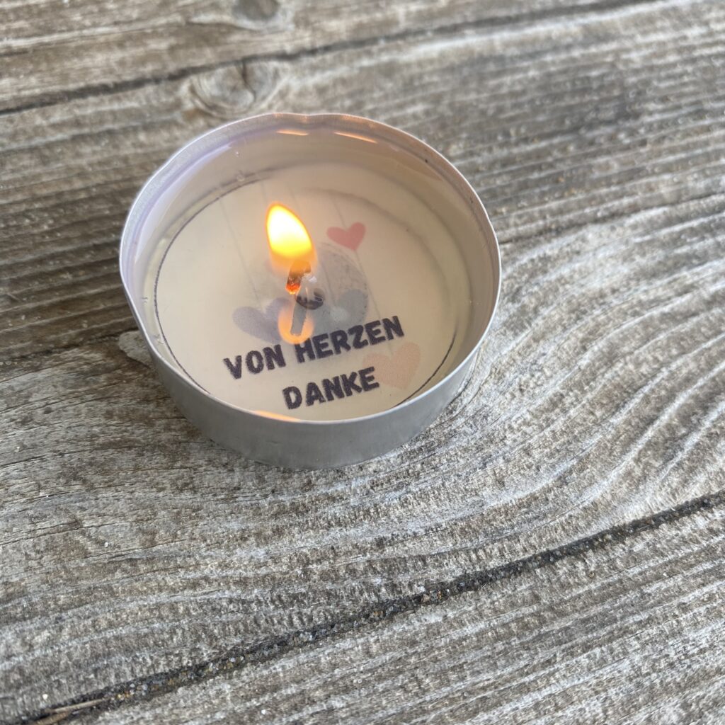 Teelicht mit Botschaft- Von Herzen Danke