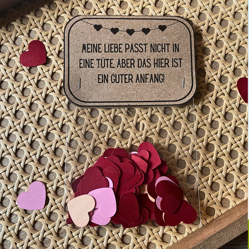 Geschenktütenklappe - Meine Liebe passt nicht in eine Tüte, aber...