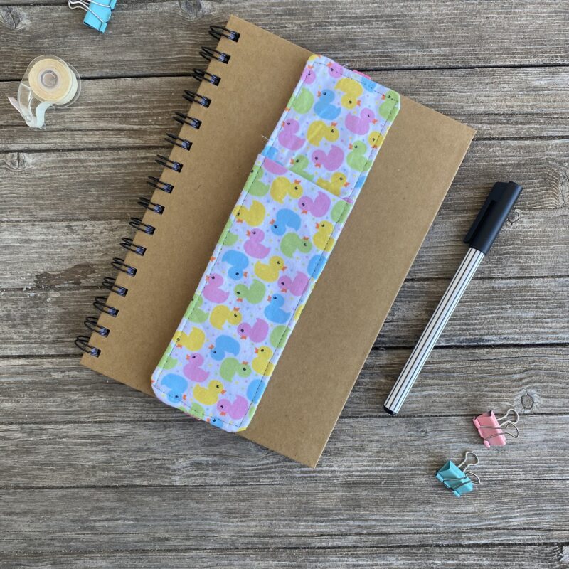 Lesezeichen Stifthalter, Mäppchen für Tagebuch, Freundschaftsbuch, Kalender, mit Gummiband, bunte Enten