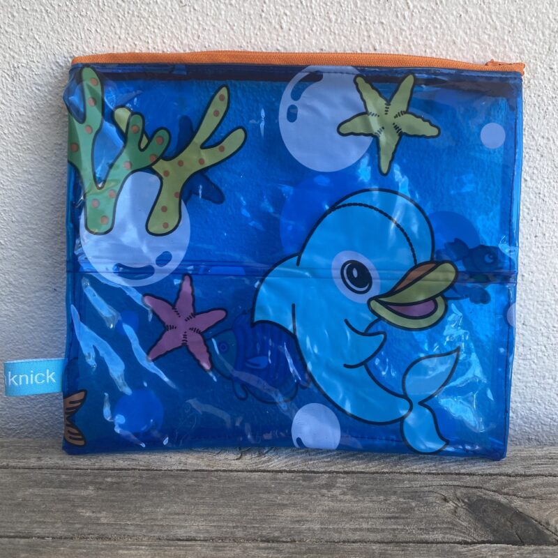 durchsichtiges Upcycling Mäppchen aus Schwimmreifen mit Fischen, Reissverschluss, wasserabweisend