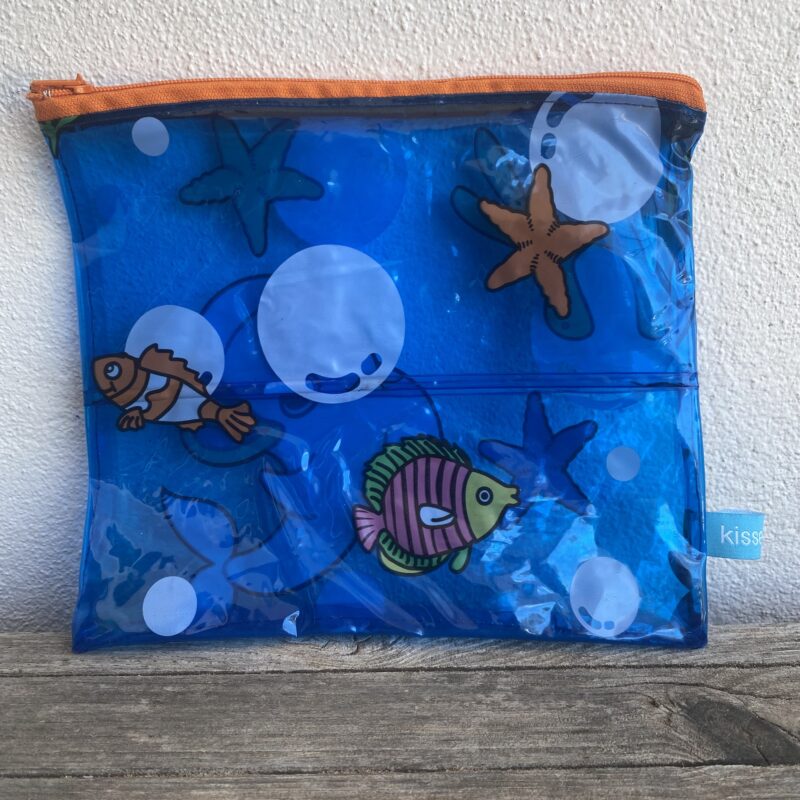 durchsichtiges Upcycling Mäppchen aus Schwimmreifen mit Fischen, Reissverschluss, wasserabweisend
