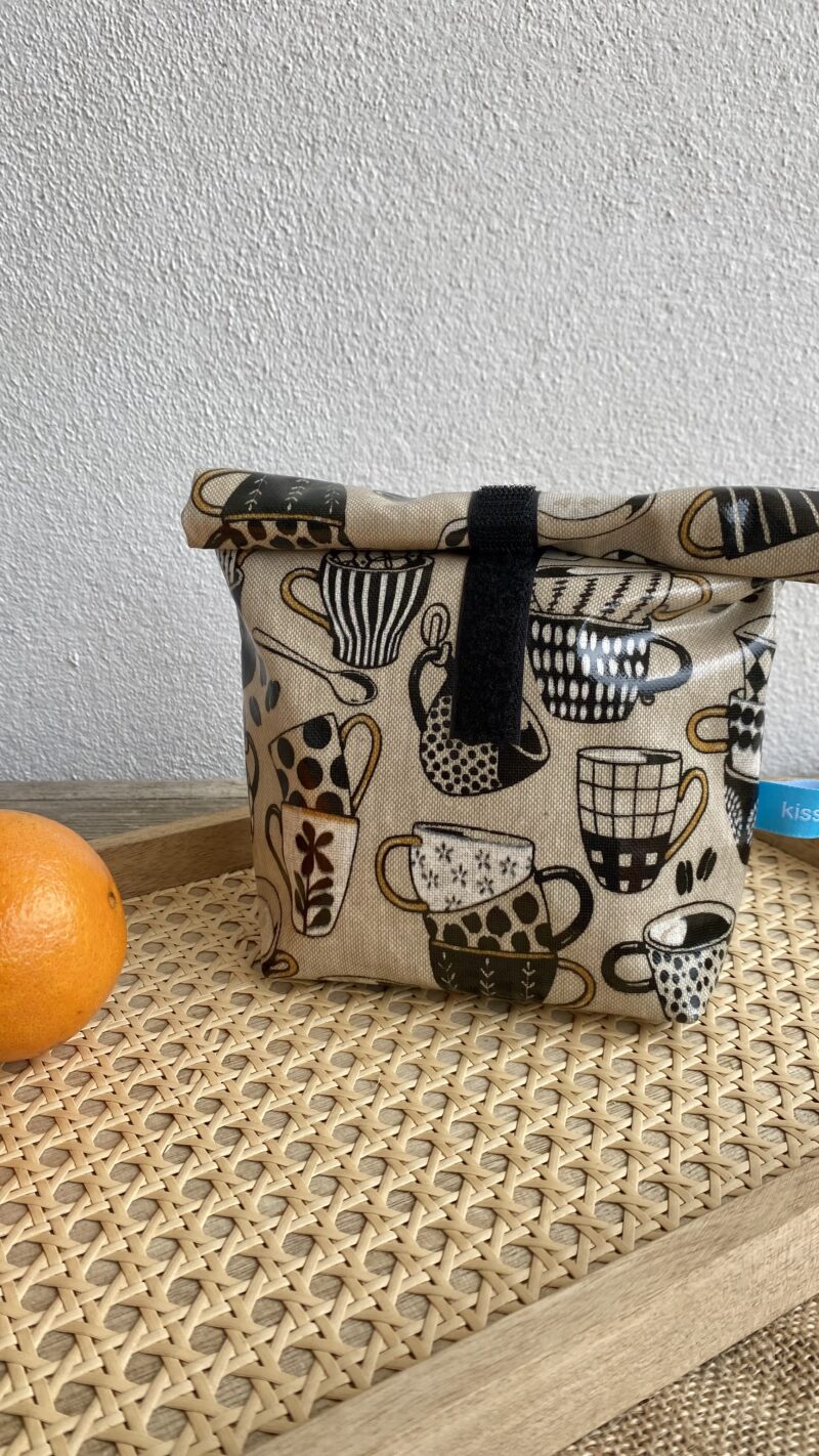Lunchbag, Picknickbag, Utensilo, Wetbag Kaffeetassen beige, auswaschbar aus beschichteter Baumwolle, Größe S – Bild 10