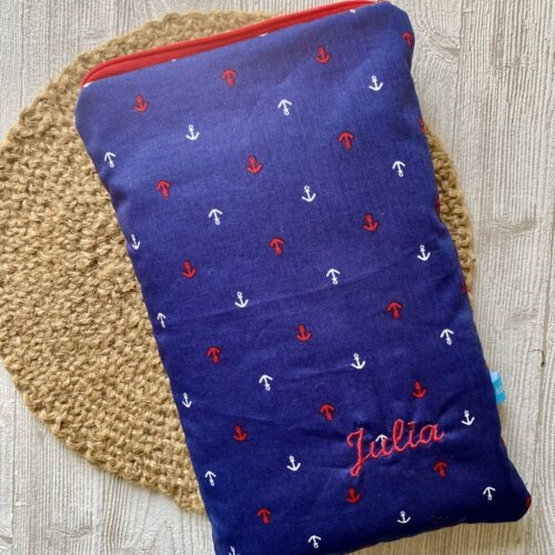 Buchtasche mit Ankern, personalisierbar mit Namen, Bücherschlafsack, Buchhülle maritim, dunkelblau