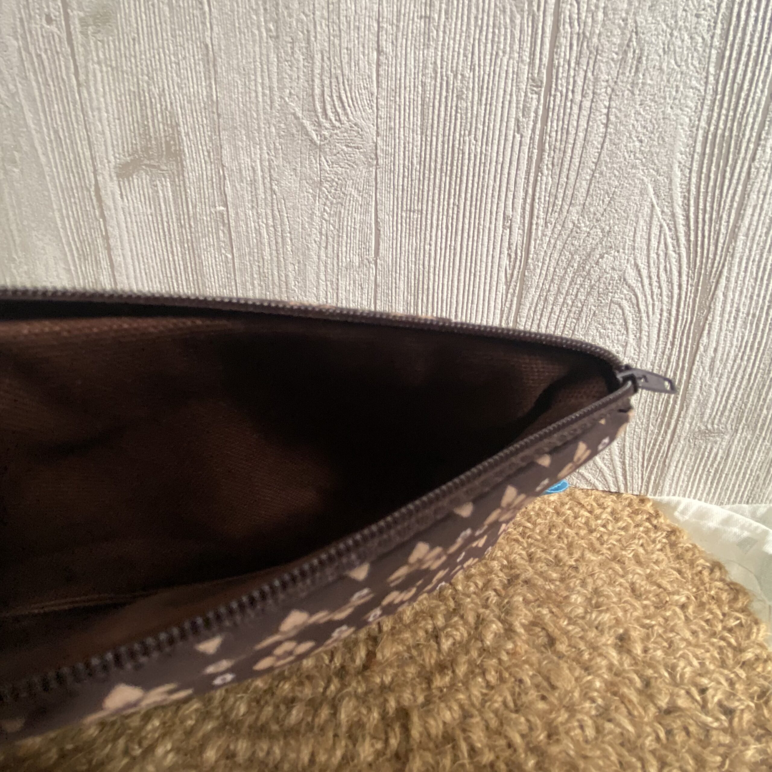 Geschenkset Me-Time: Kosmetiktasche, Makramee Armband Hexagon und Teelicht mit Botschaft – Bild 4