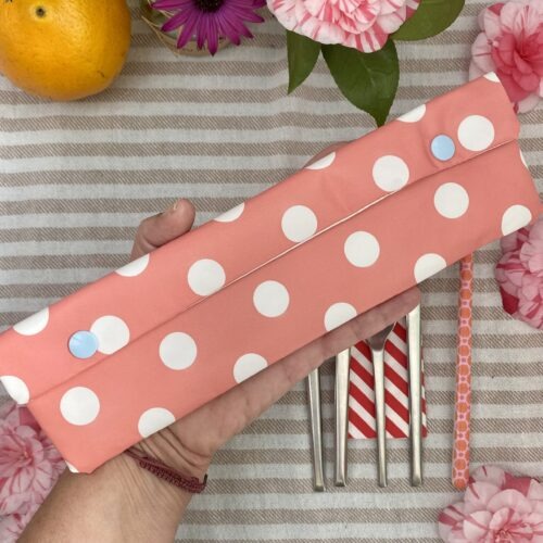 Bestecktasche/ Pinseltasche für Camping, Picknick, unterwegs - rosa mit weißen Punkten