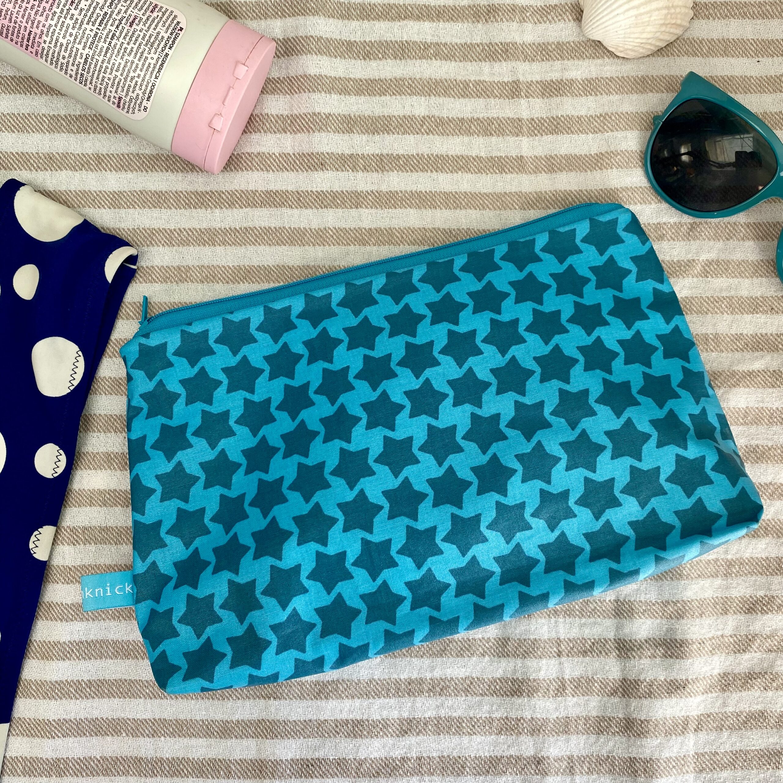 Wetbag, Schwimmtasche, Nasstasche für Strand oder Schwimmbad mit Sternen in türkis