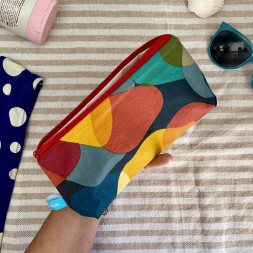 Wetbag/ Kosmetiktasche im bunten 60s Retro Design, wasserabweisend, Größe M