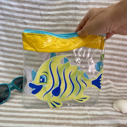Upcycling Mäppchen Fisch aus recyceltem Schwimmring, wasserabweisende Tasche mit Reissverschluss