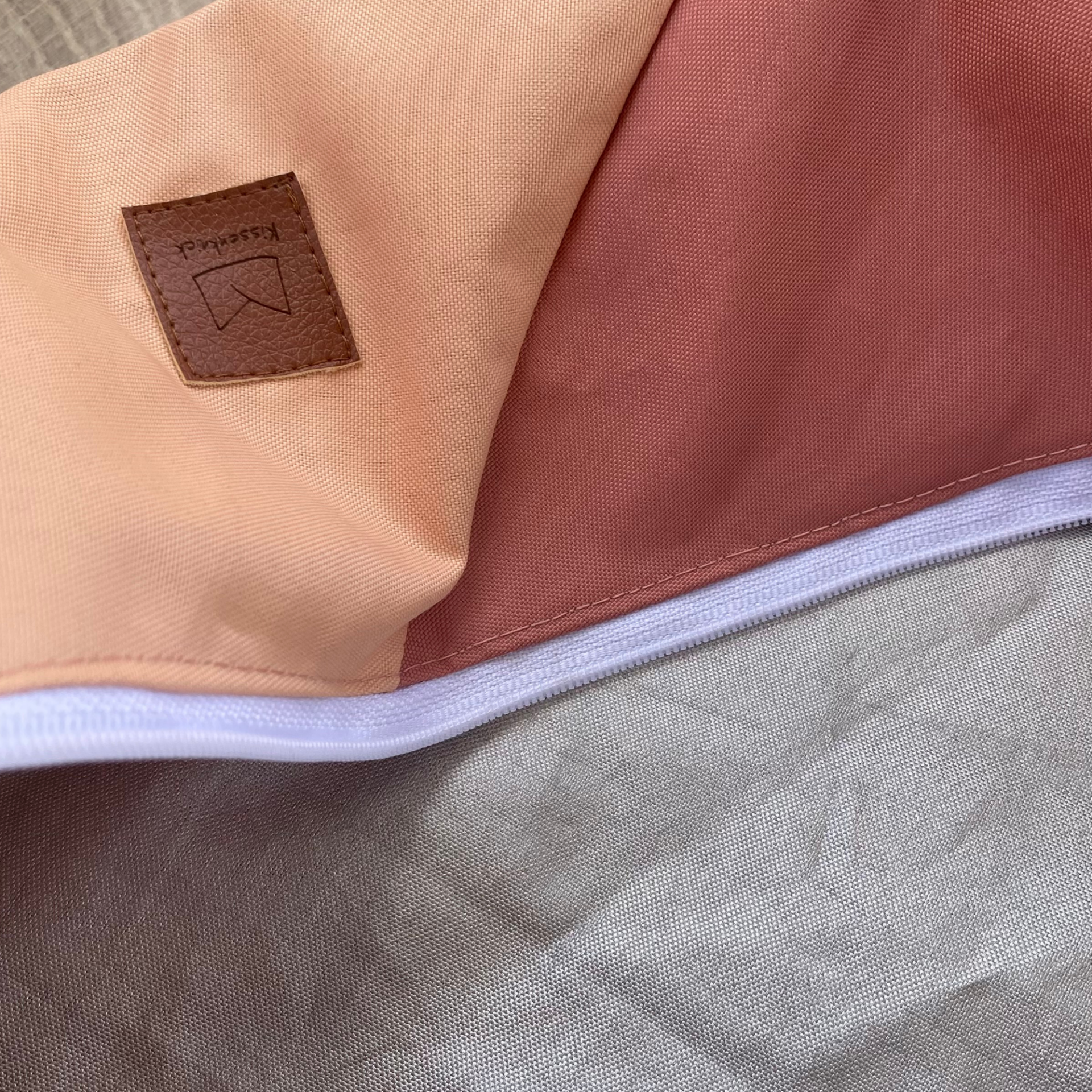 ParasolPouch Duffel Bag „Monte Clérigo" aus recyceltem Sonnenschirm – leichte wasserabweisende Reise- und Sporttasche